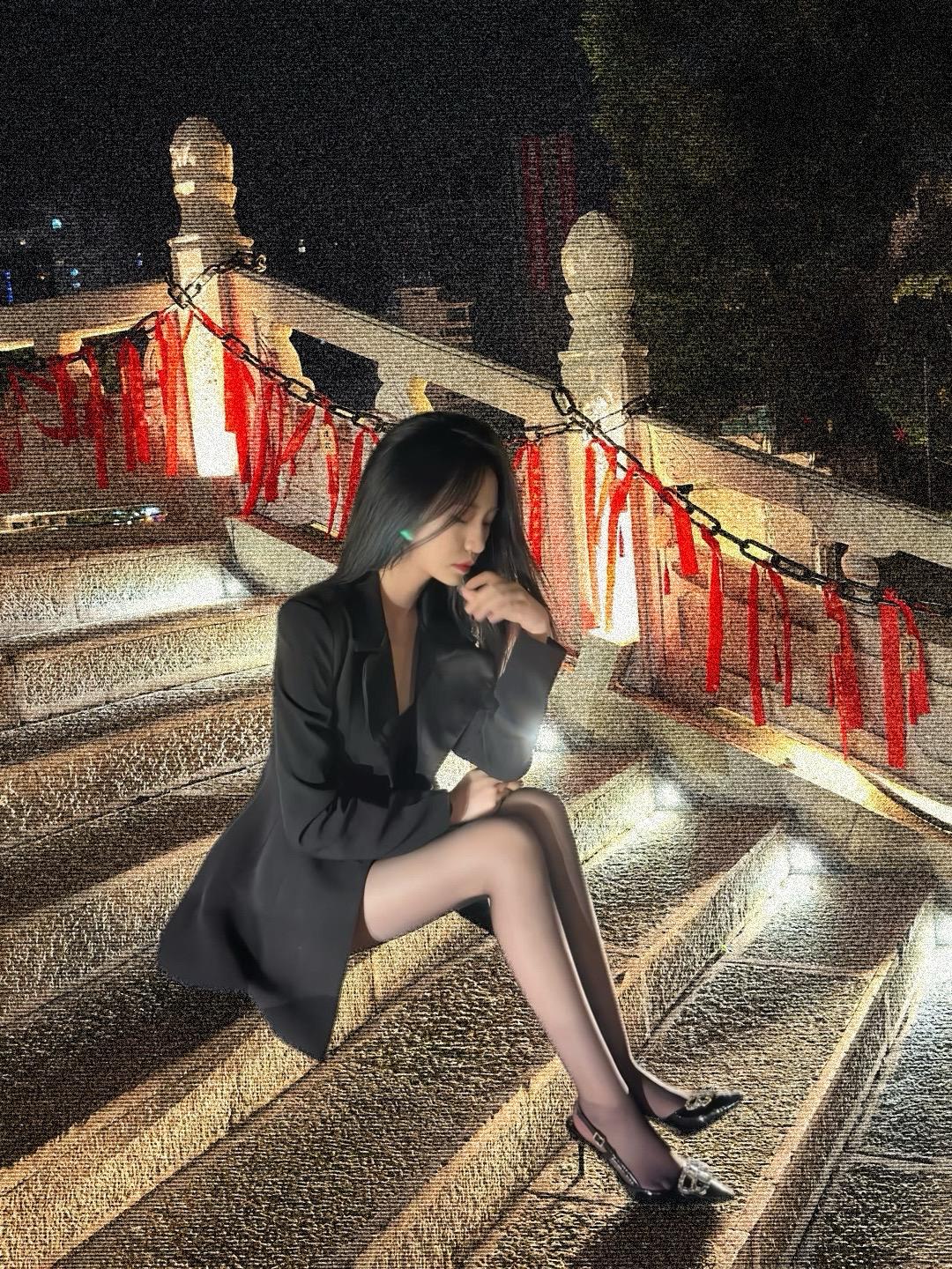 黑丝自带高级感
