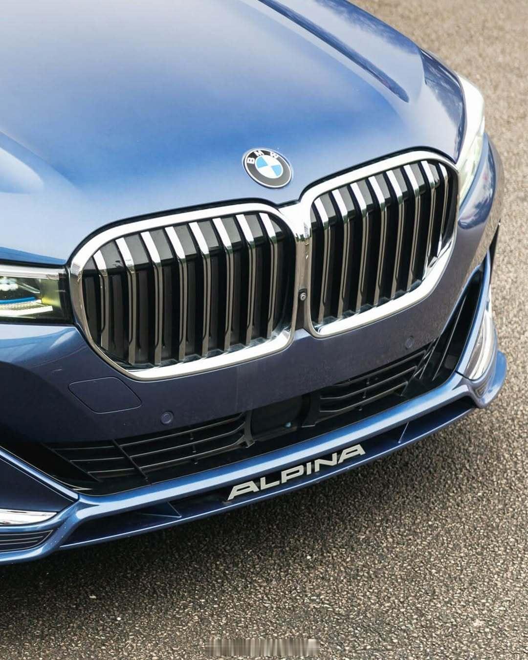 真西装暴徒宝马-阿尔宾娜B74.4T双涡轮V8🐎608马力🐂800牛米🚀3