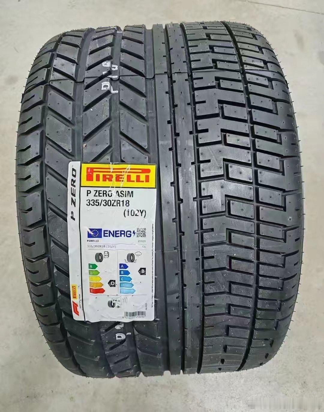 倍耐力335/30r18,Pzero，这是不是补胎界的“鬼见愁”？每天不是在