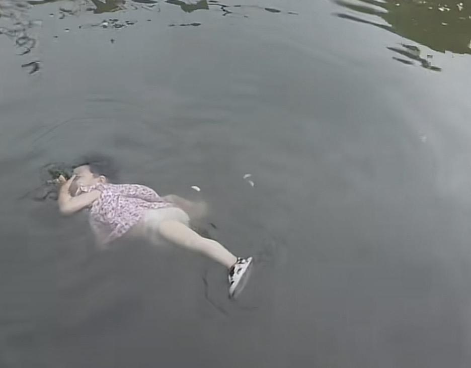 浙江慈溪一小伙救落水女童这个事，救人行为值得肯定，可女童落水却藏着大问题！这起