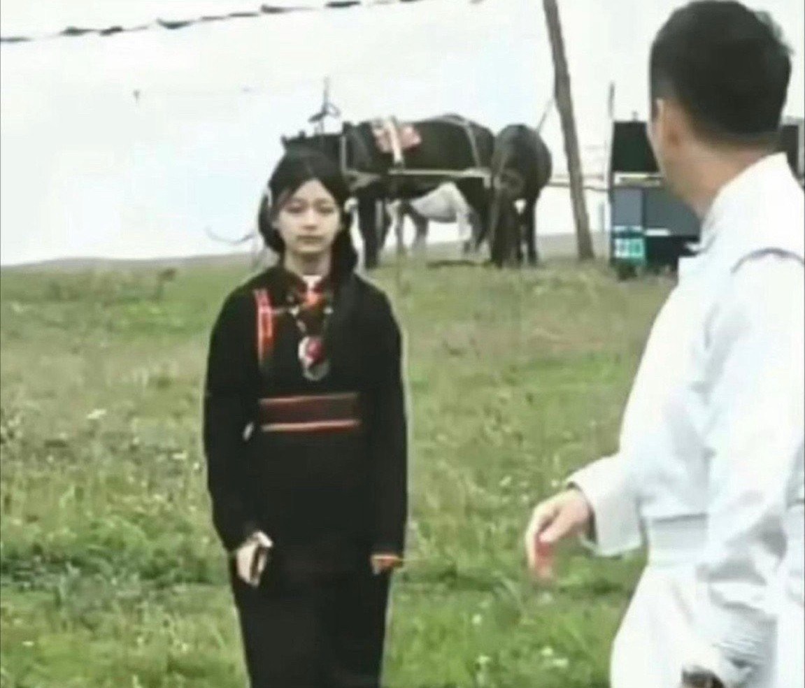 我勒天！看着小玥儿.大S真完美复刻了一个自己出来，有时候基因这个东西真的很神奇，