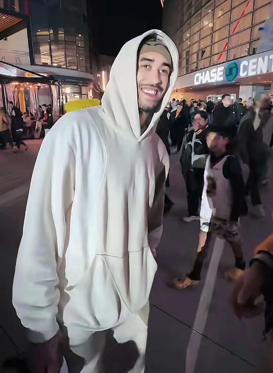 奎因适应能力，记忆力很强，虽然是首次登录CBA，但他没有陌生感。来之前他做足功课