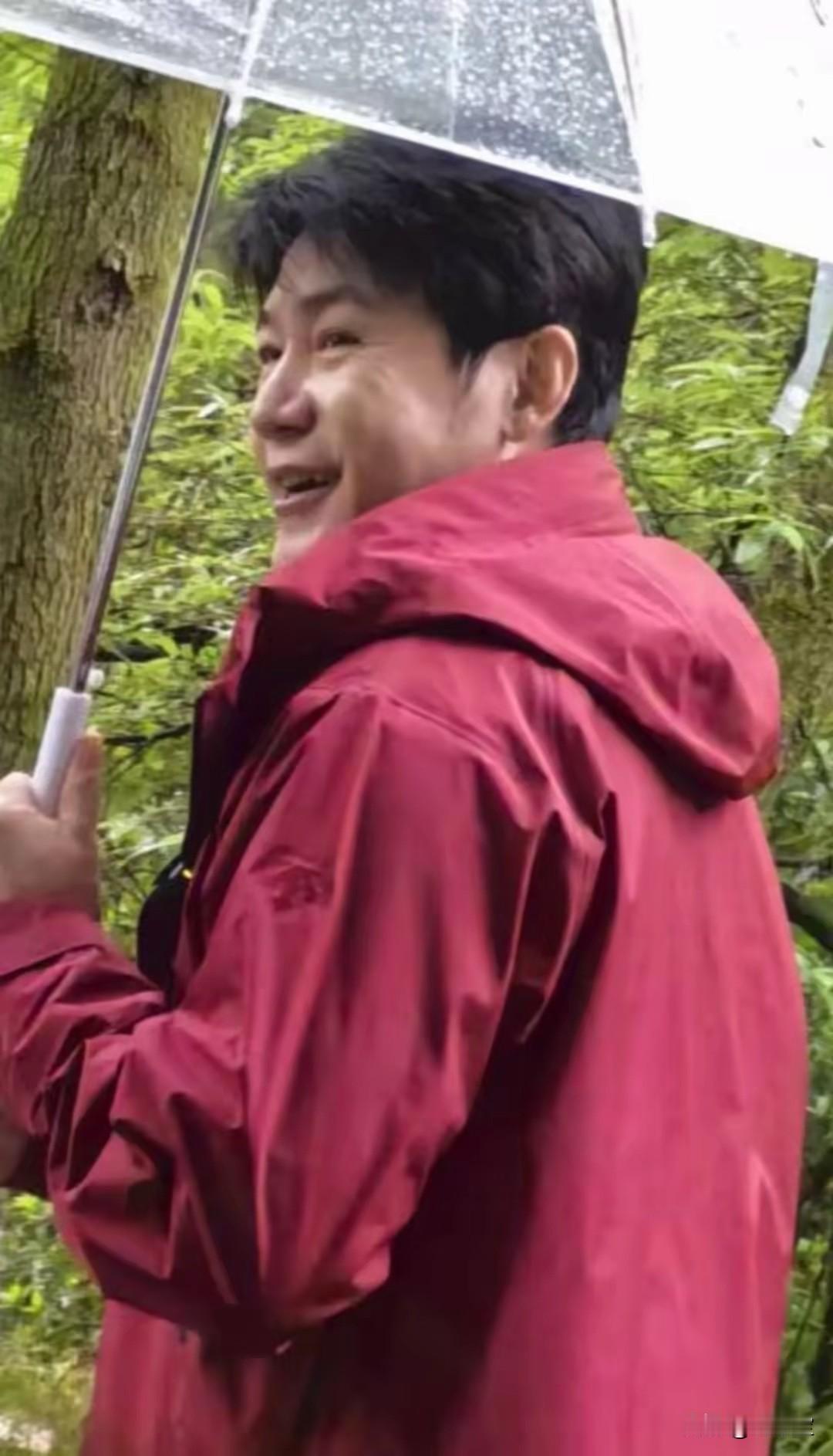 男人发福才是真的难看果然那些欣赏不来陆毅帅的人眼光还是蛮长远的我一直都不懂