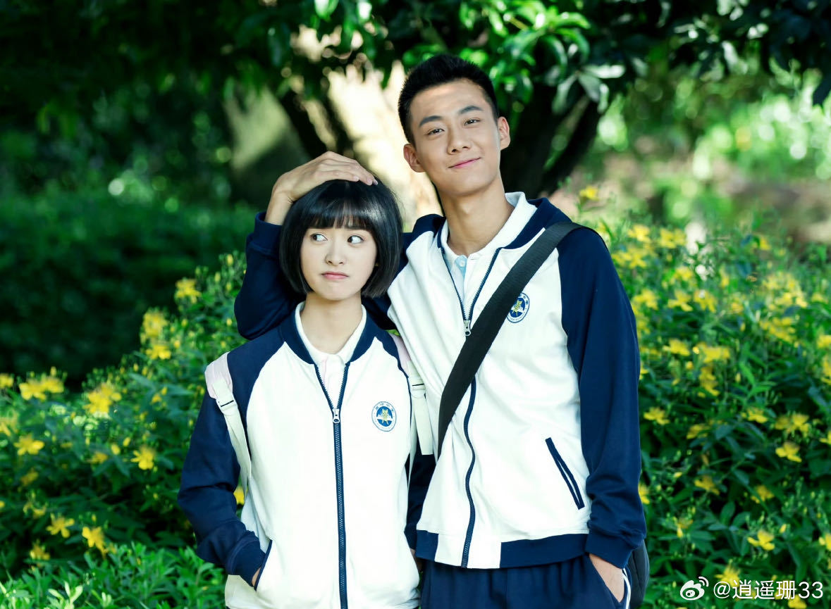 高至霆我从小美好就跟你了看到《我的山与海》里演的高翔，有种我的白月光吴松柏又回