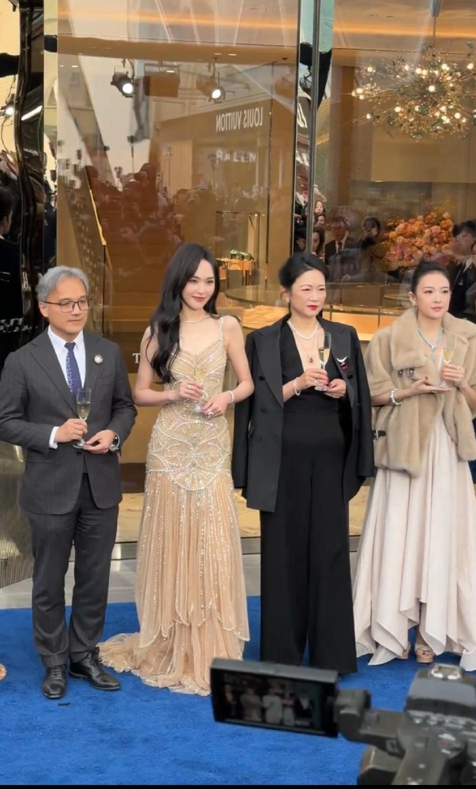 章子怡到了现在的地位，真没必要让自己受累受委屈，宋雨琦，唐嫣，钟楚曦参加品牌活动