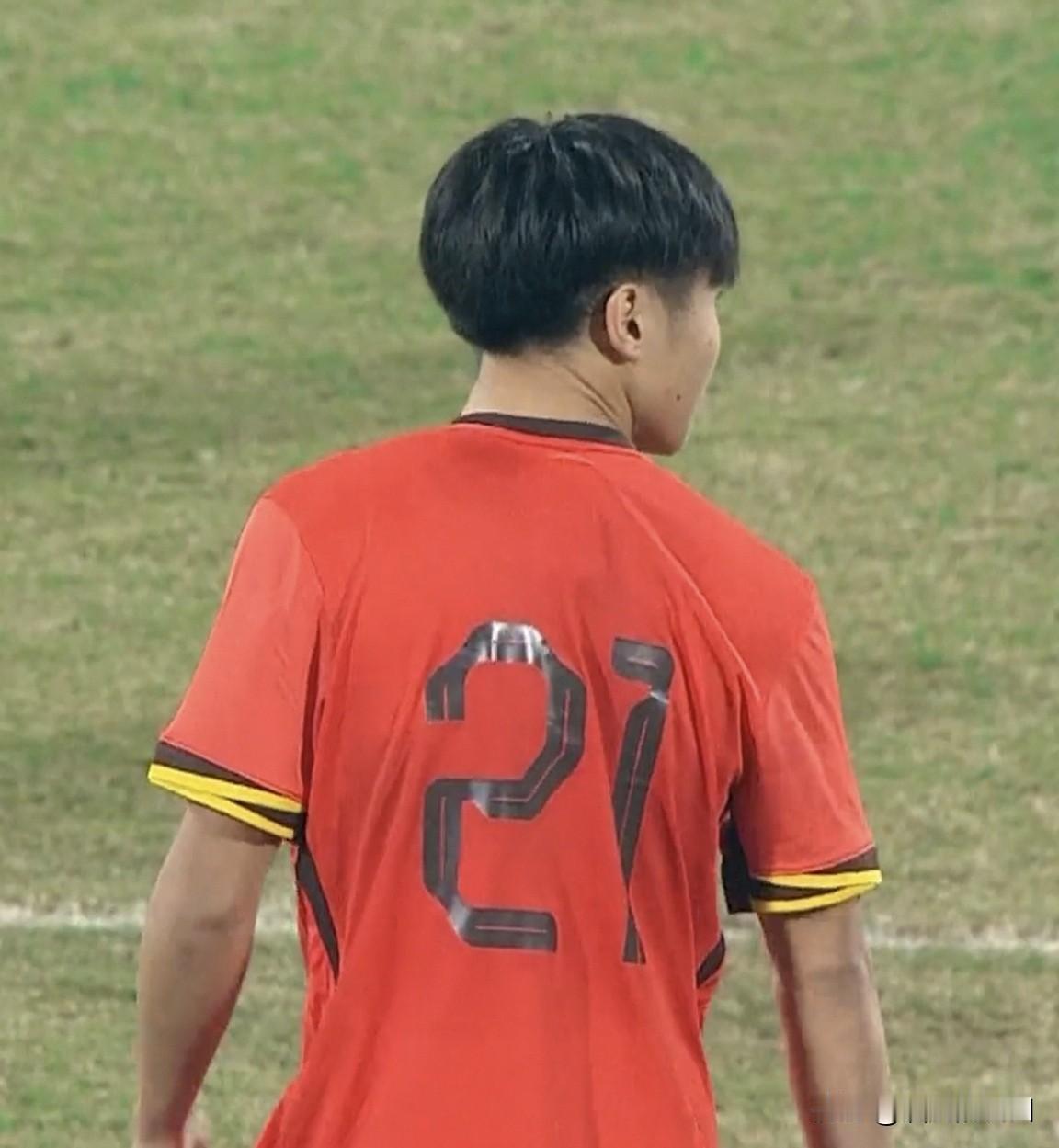 孟加拉“虎”已基本擒住，U17国少上半场2-0领先！亚足联u17亚洲杯预选