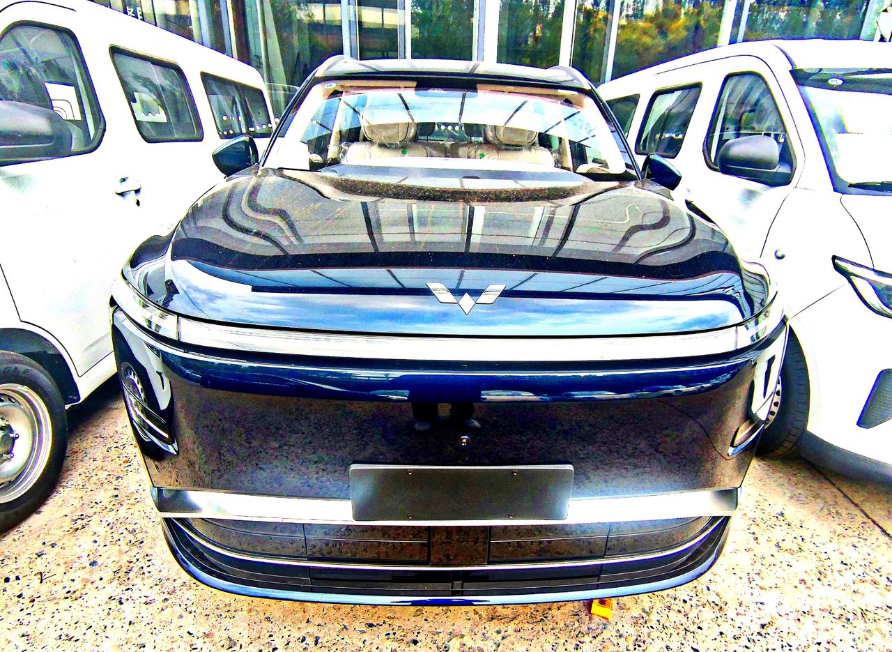 家用SUV《星光L》舒享型上汽通用五菱星光L惊艳上市，定位十万级中大型插