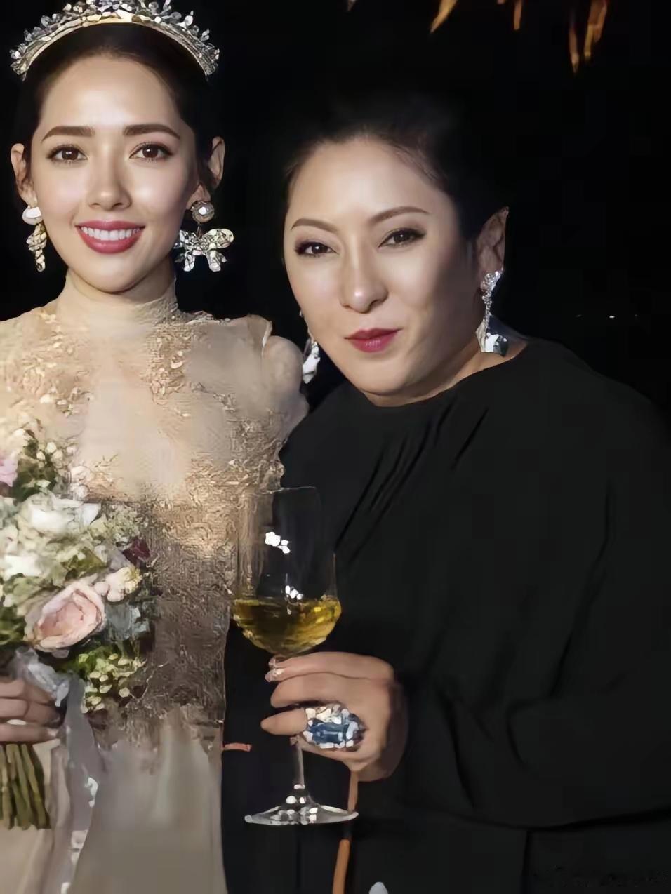 其实，我想说的是，郭碧婷无论嫁给谁，都会幸福。但向家换个媳妇，那就不一定。这也就