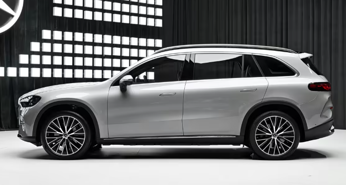 703km续航+六座布局+800V架构奔驰GLCLEV值不值得入手在造型层面，