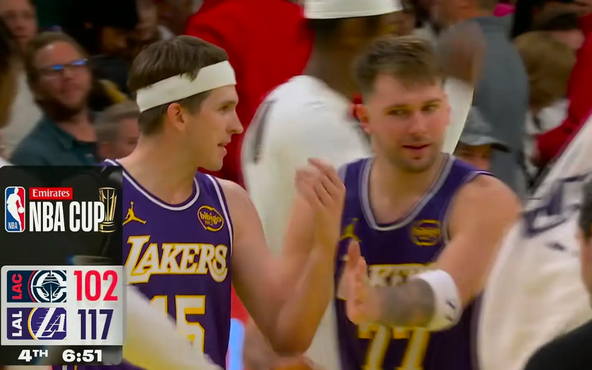 盲猜一波，东子想复出的原因1.如果连续2个赛季50+赛季首轮过不去，詹东里阵