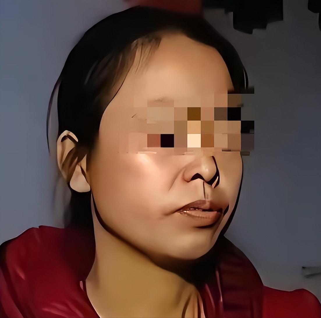 38岁女子嫌弃丈夫没本事，拿到婆婆20万拆迁款后，果断选择离婚。让她意外的是，前