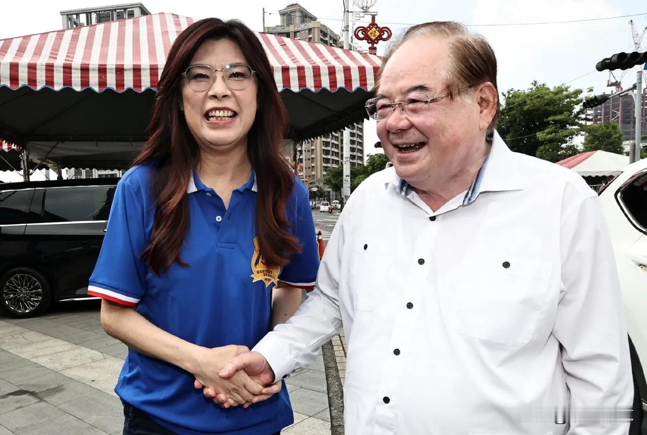 国民党icon副主席李乾龙icon的一句话，真是把人给听破防了。“巴掌大的地