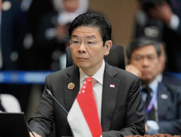 新加坡眼红香港了！ 最近中东的资金在不断流入香港，本来去年开始我们就在香港打