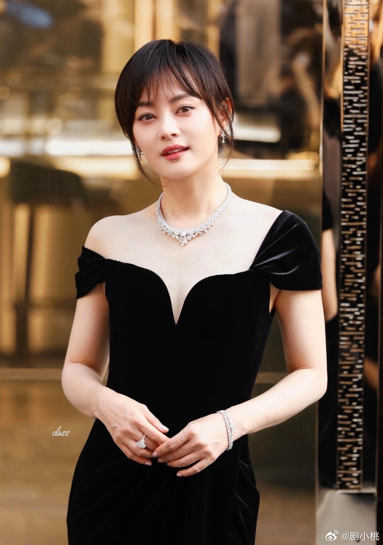 1.孙俪几部剧播出效果一般也不影响她在电视剧圈的地位，好的本子优先递给她，剧方也