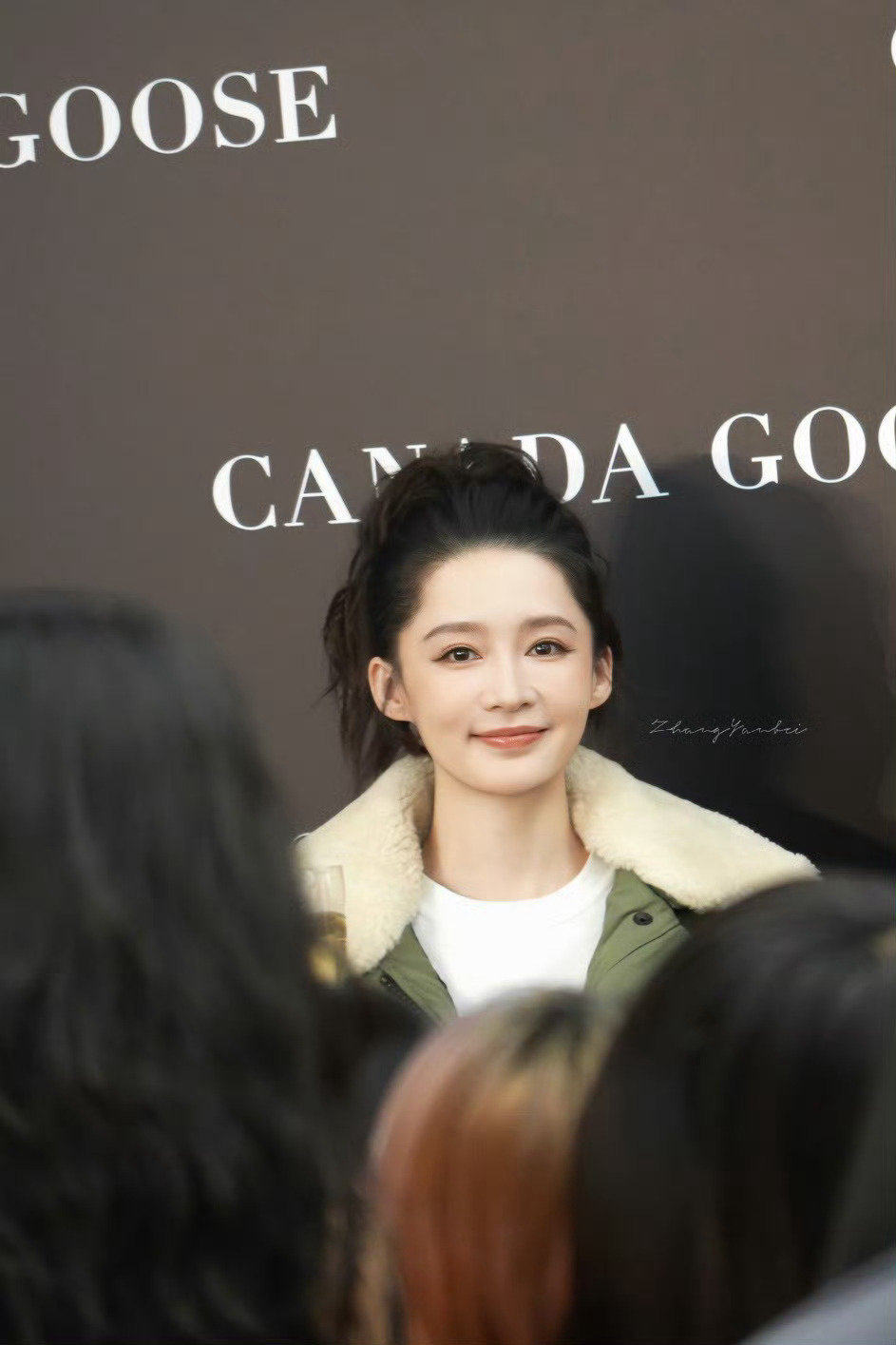 #李沁##在南京偶遇李沁#“灰暗的心，竟然开始变鲜活”​