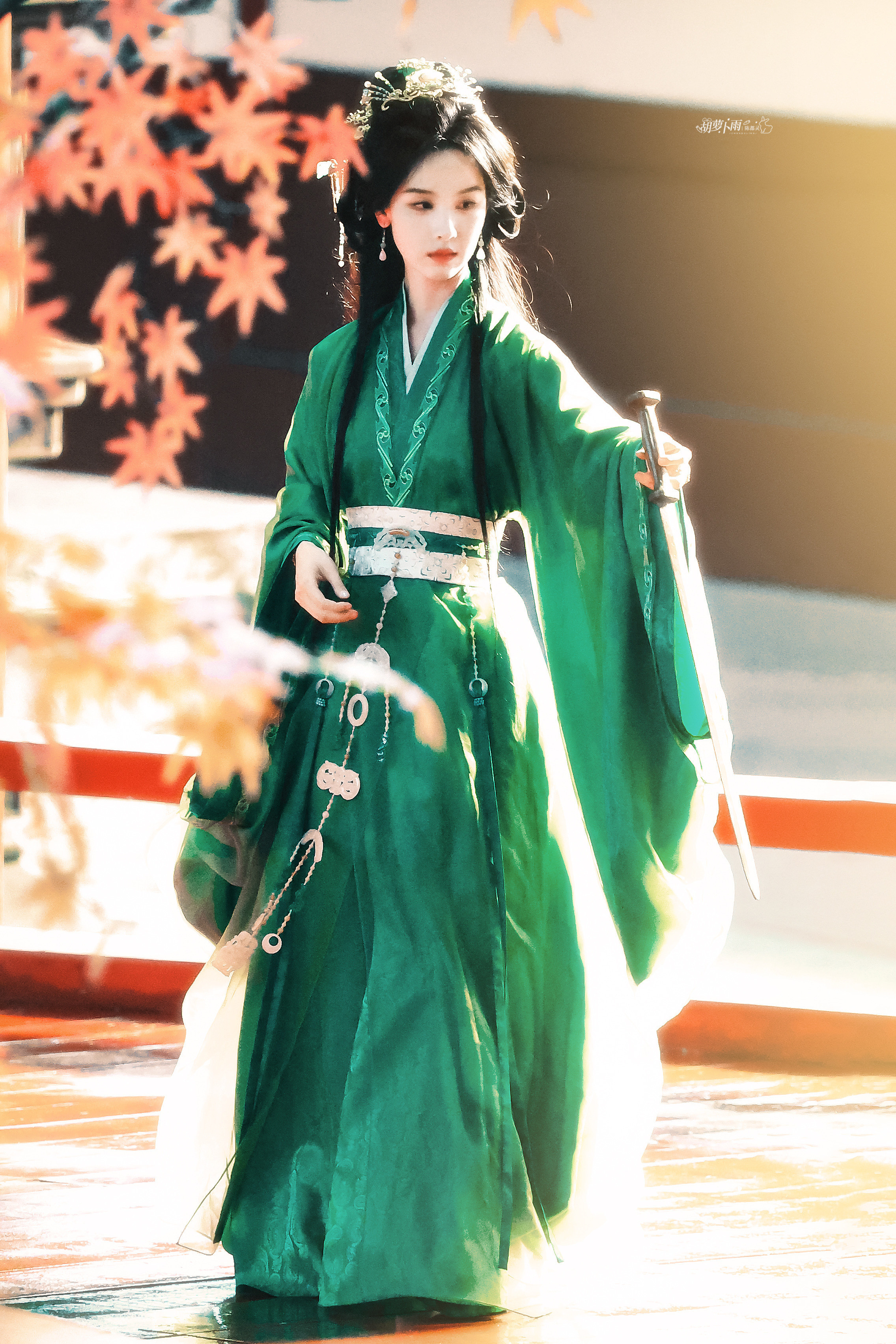 陈都灵翘楚剑舞风云起🗡️[点赞]​​​