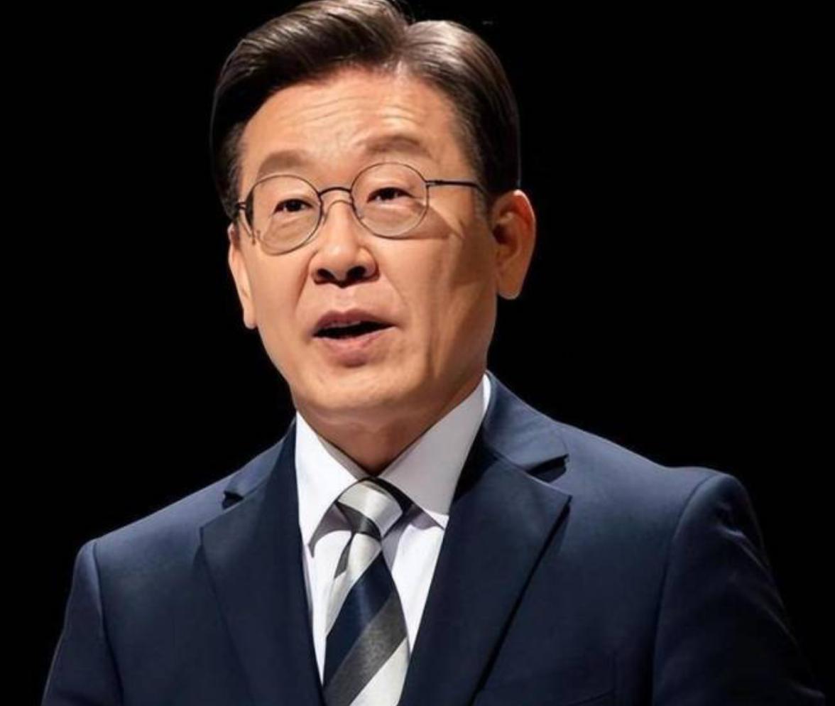 乌克兰，道歉！韩国这回是真的恼了。泽连斯基9月23日在联大突然宣布，乌克兰已经