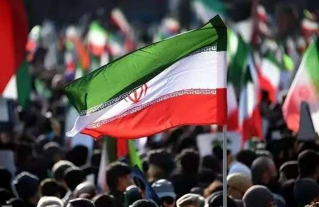 🌙中国突然放出话来：以后再也不当那个任劳任怨的冤大头了，不管是哪个国家，想从我