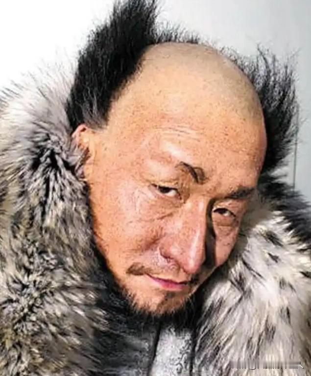 东北匪首座山雕在1947年落网，他的最终结局，并非外界所传的病死在监狱里。甚至到