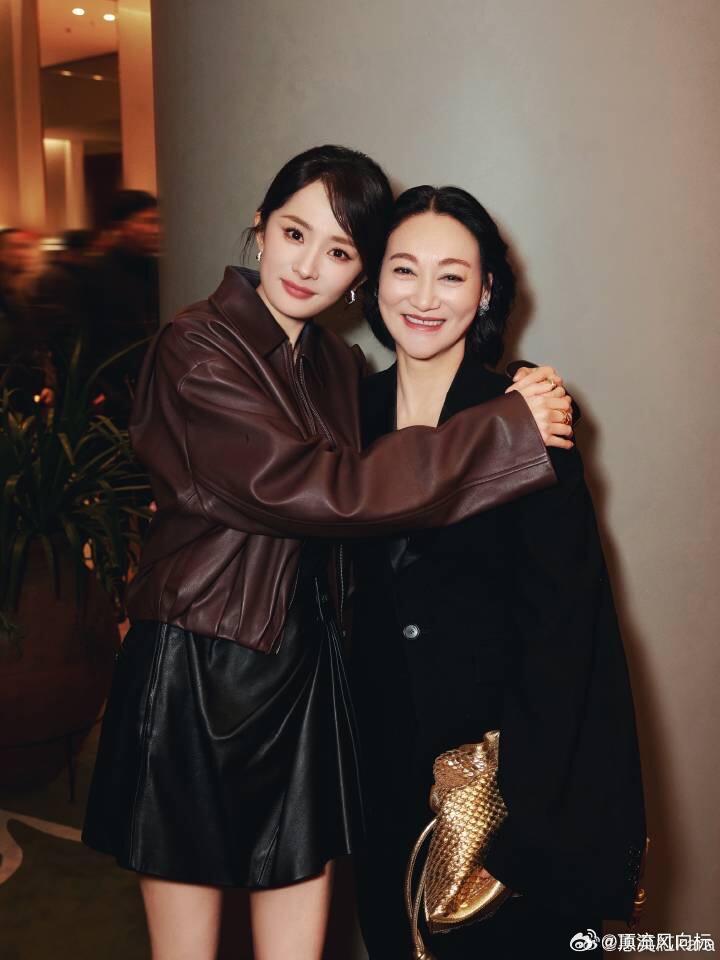 惠英红卡点为杨幂庆生[爱心][爱心][爱心]​​​