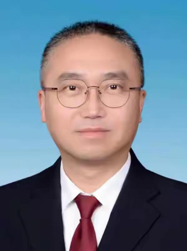 祝贺祝贺，这又是一次跨省培养，既是增加履历又是增强能力。张伟1969年出生今年5
