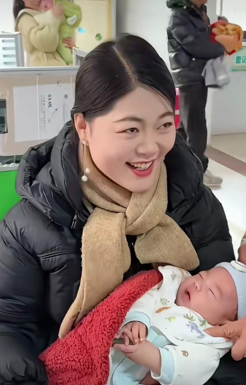 小乔大概率还会怀上三胎，朵朵一直想小乔二胎生妹妹。没想到小乔一下子命中儿女双全，