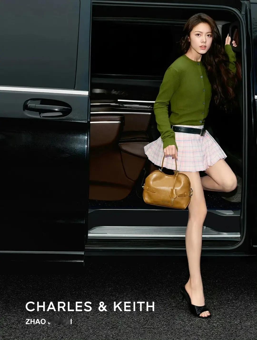 只要不是MiuMiu拍赵今麦就都挺好看的[捂脸哭]​​​