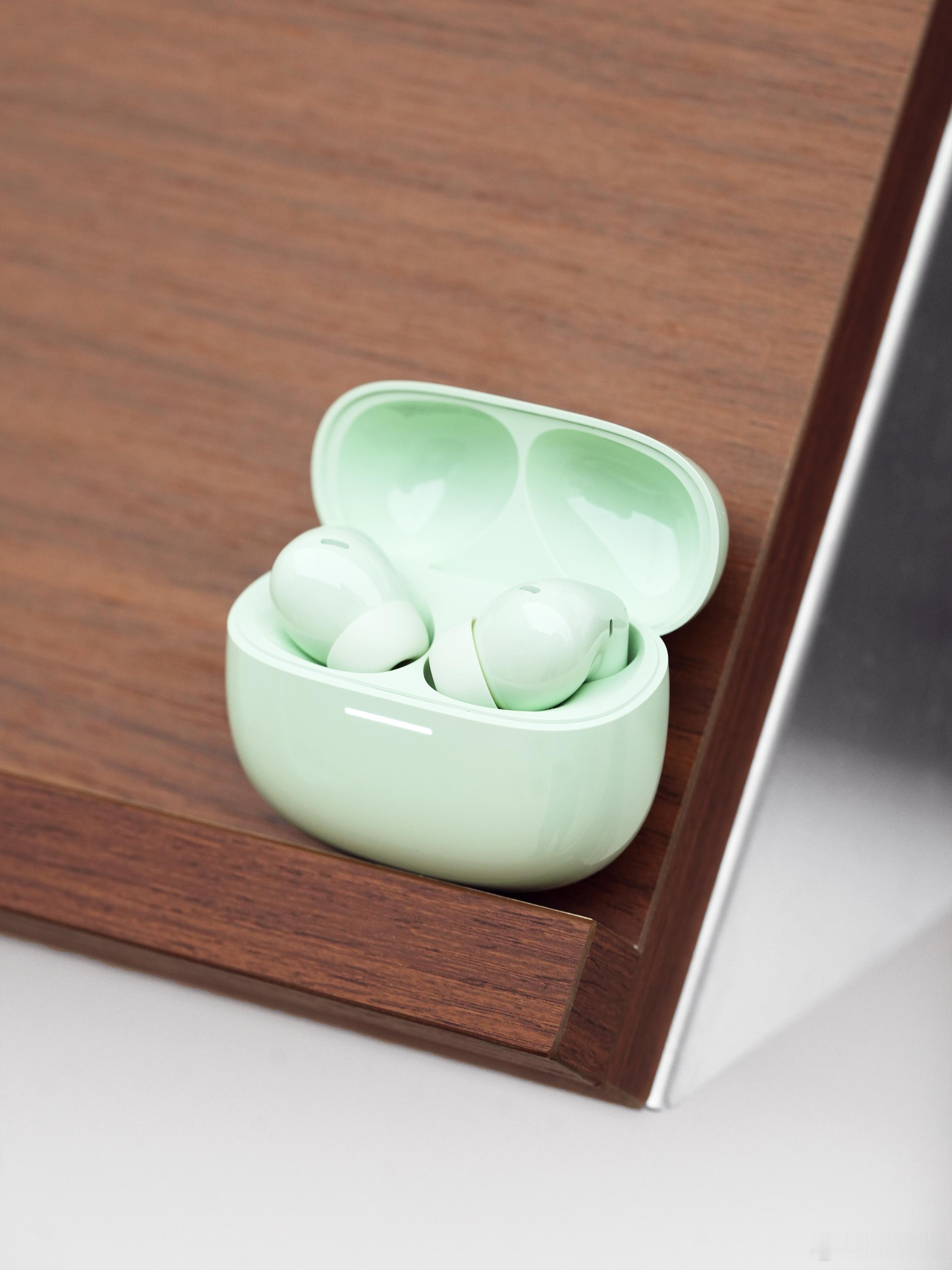 即将发布的REDMIBuds8，试听之后最直观的感受就是：REDMI把更好的