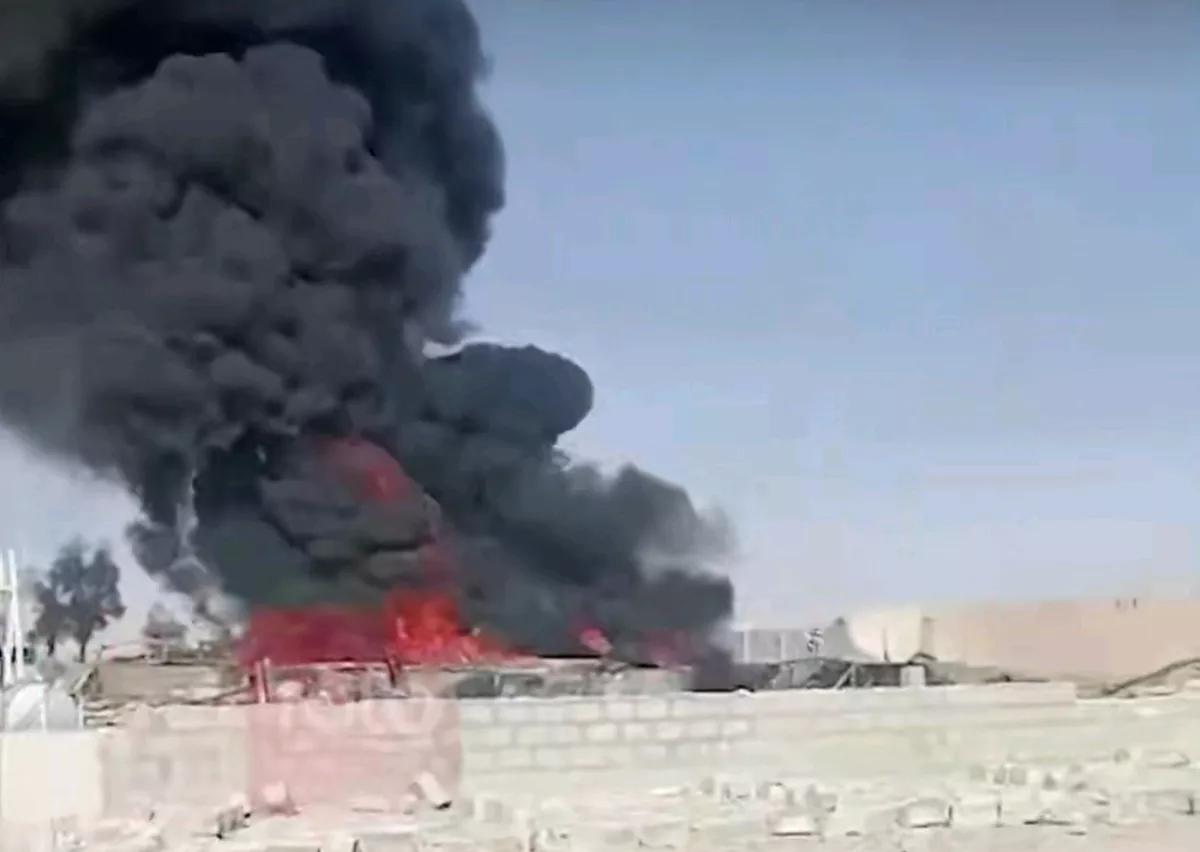 《黎明报》报道，当地时间13日，巴基斯坦三军新闻局宣布，当天巴空军出动多架远程无