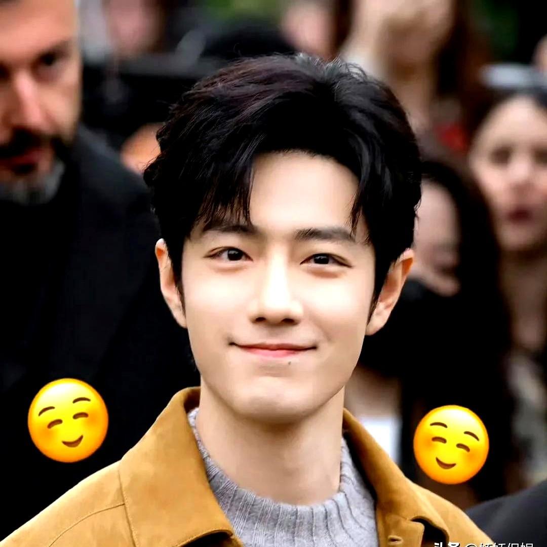 谁能想到，米兰时装周的风头，竟然被一群街头的中国人抢走了。2月27日的米兰，