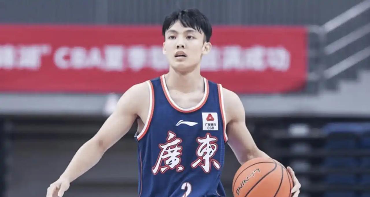 徐杰事件女方疑似非本人，账号多人操作谎话连篇。这个“FREEFREE被耍版”之