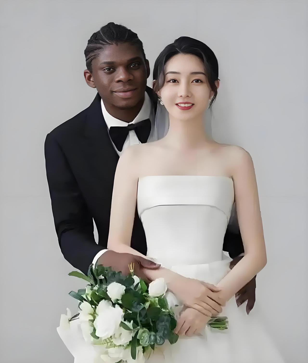 子女与黑人交往引热议：4成家长反对，核心顾虑藏在肤色之外“介意子女和黑人交
