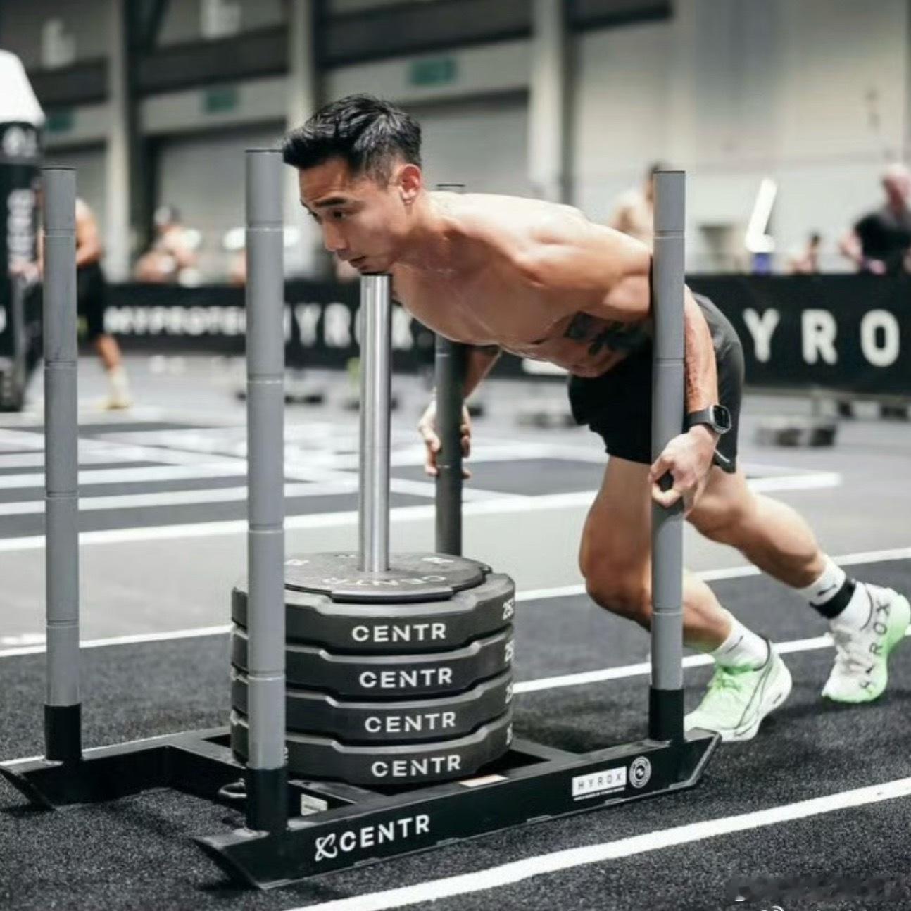 蔡卓妍结婚蔡卓妍结婚照阿Sa蔡卓妍官宣结婚✨晒甜蜜婚纱照与钻戒，文字温柔告白。从