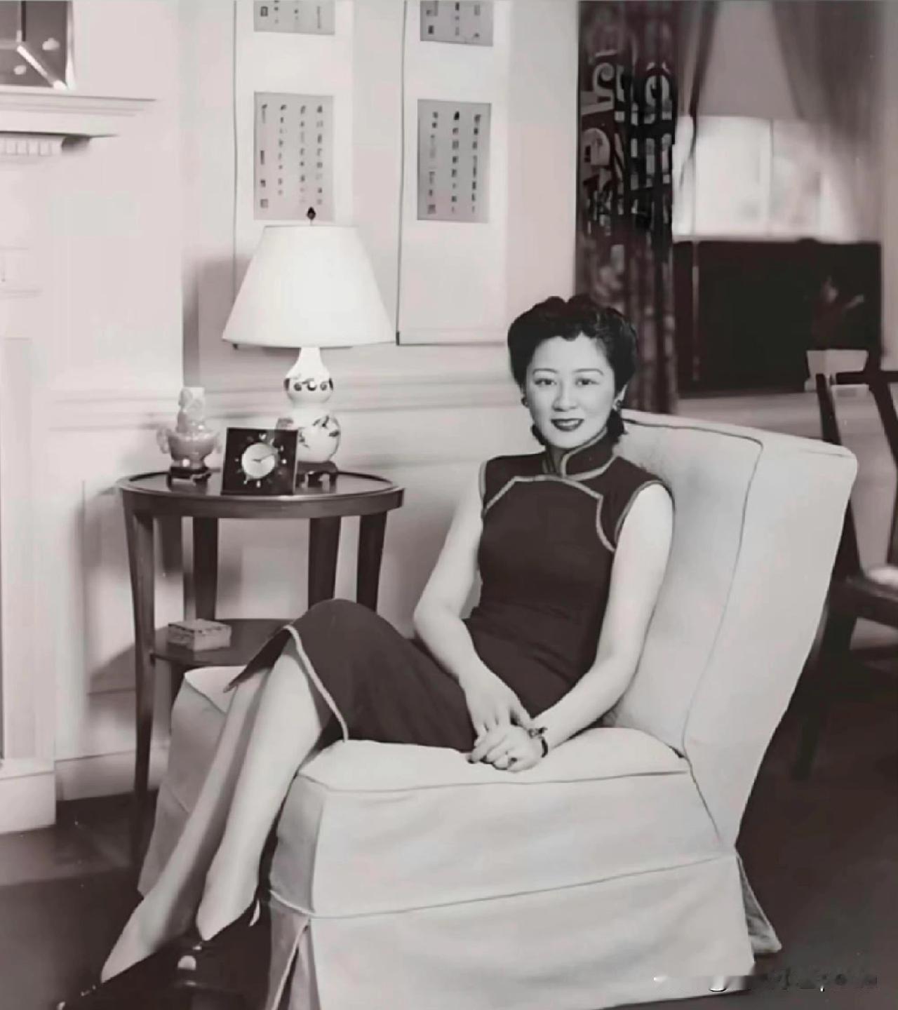 张乐怡真是民国顶级白富美本美了！出身好颜值高，爸爸是建筑大亨张谋之，自己又嫁给