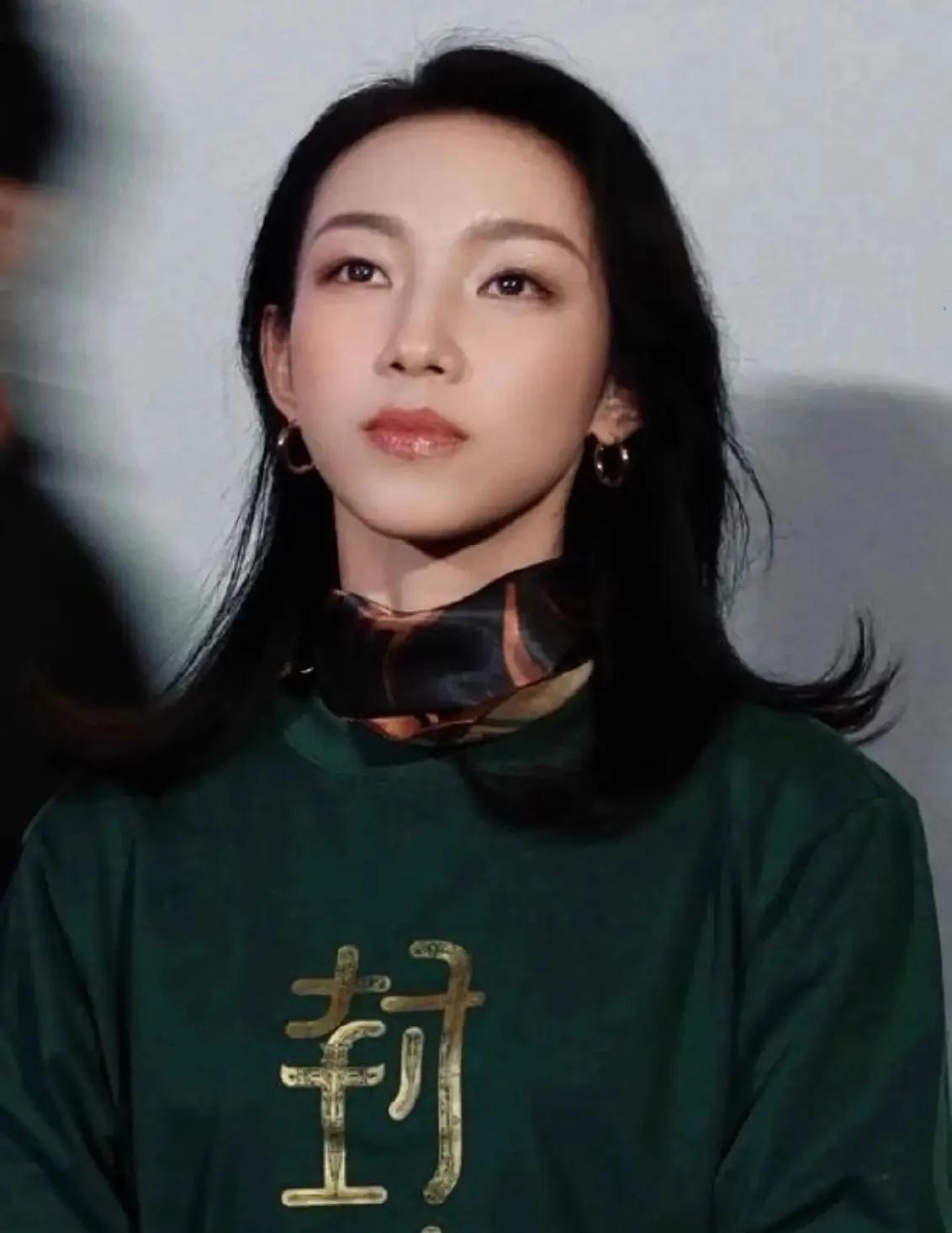 那尔那茜这事最让我生气的，不是她考了179分就能录取一本学校，也不是毕业之后违