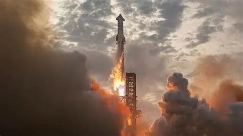 惊险入轨！星舰14飞逆天翻盘，中美航天差距被彻底拉开？SpaceX