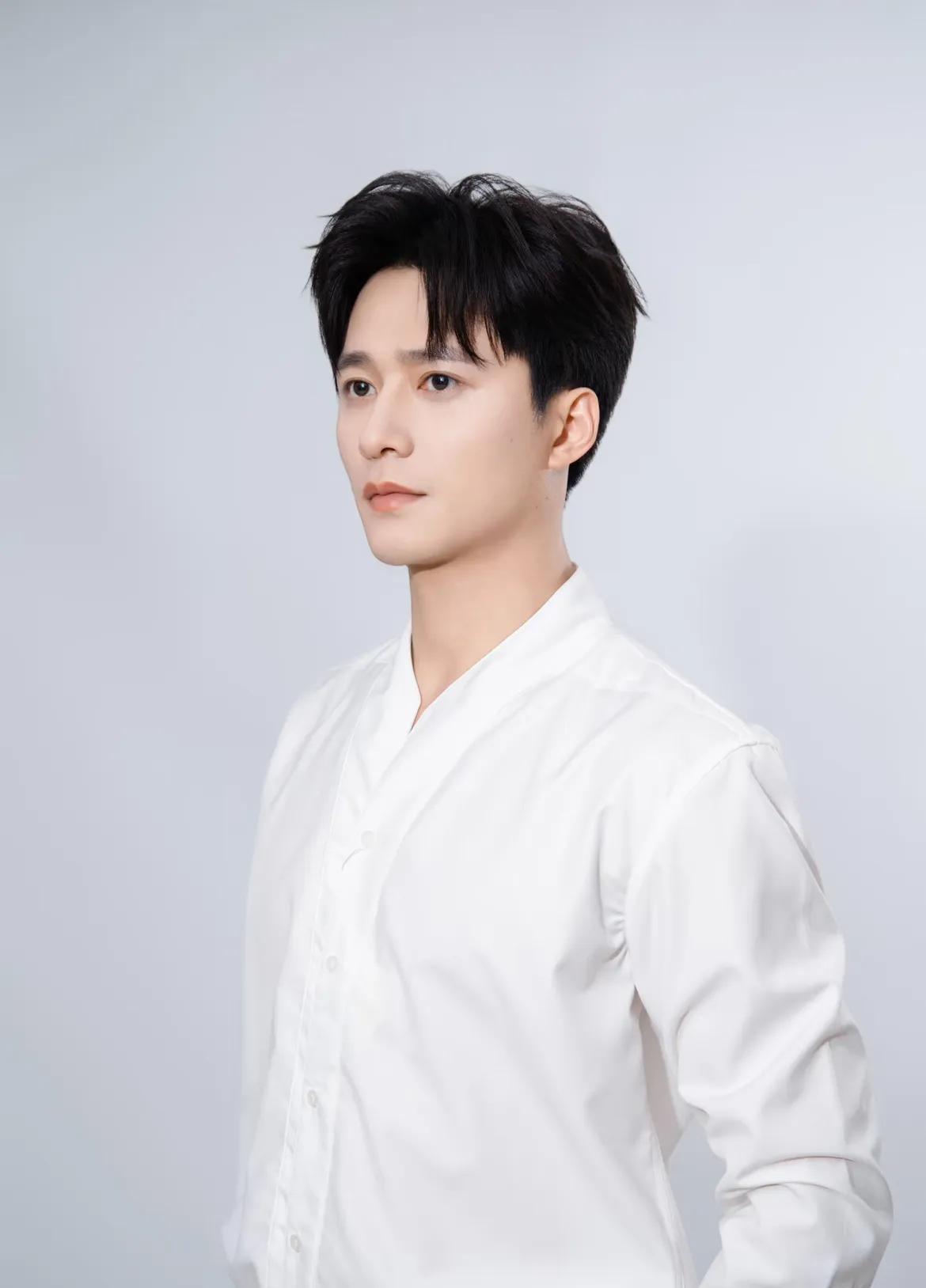 短剧男演员最轻松的就是王皓祯了北京有房有车，不想拍戏直接休息15天来一