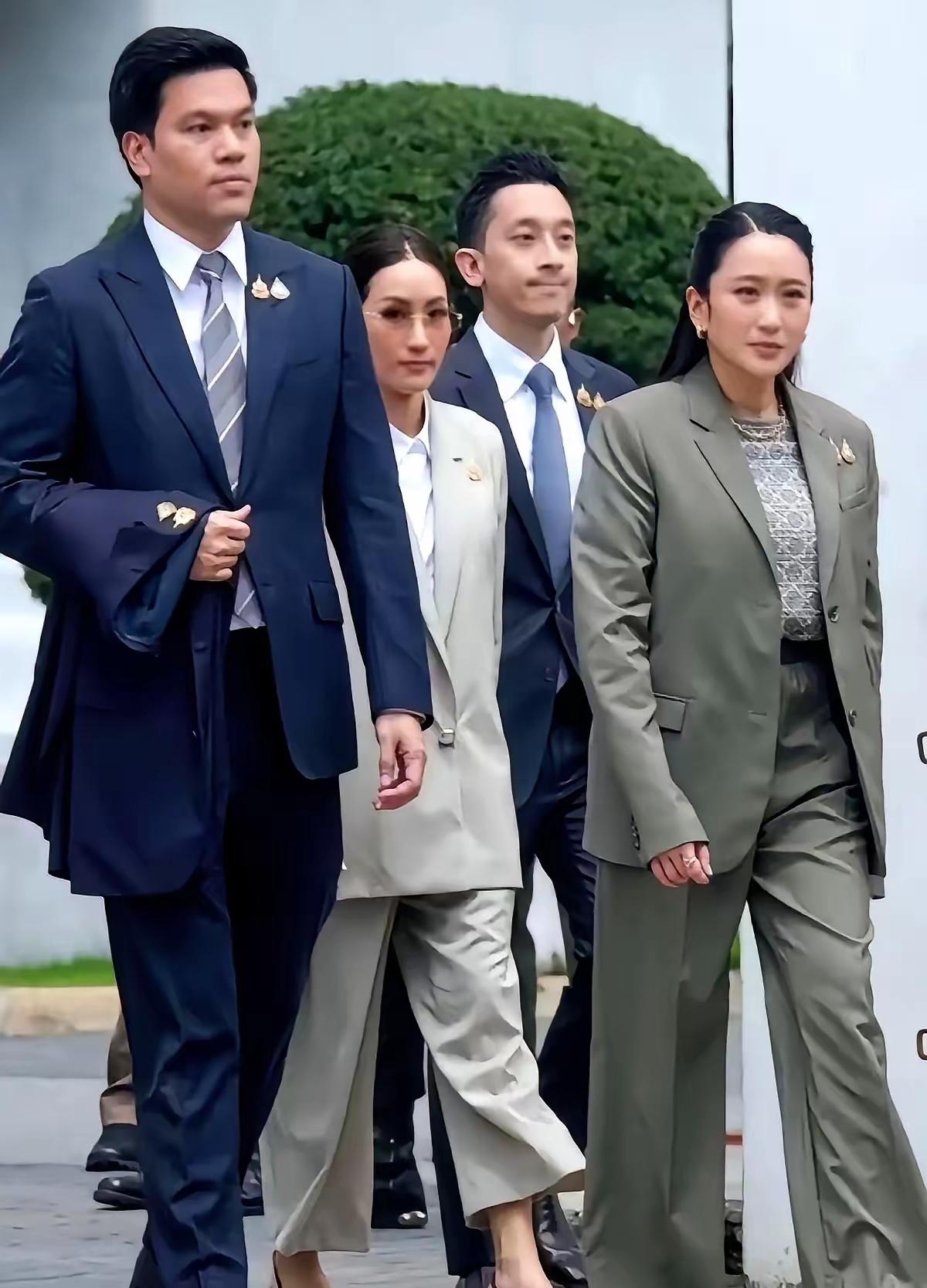 佩通坦为什么不凭他信家族和丈夫旁系王室血统的关系东山再起呢？首先佩通坦因202