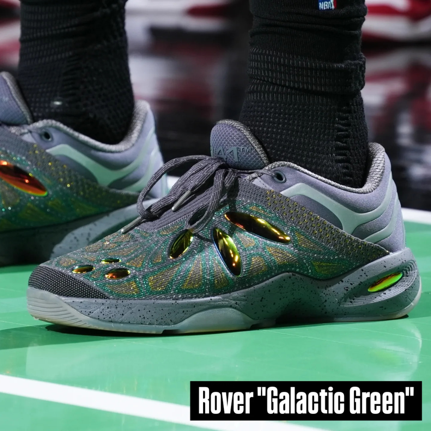 上脚球鞋欣赏，你最喜欢哪双？球鞋