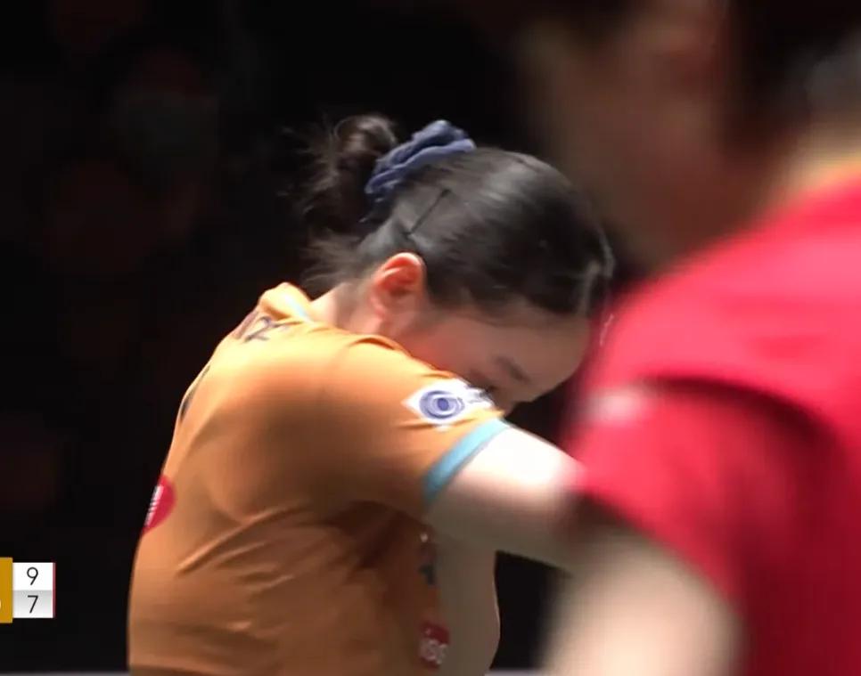 晕了，张本美和直接呆了，她以为曼昱有伤，万万没想到，曼昱的伤病恢复的这么