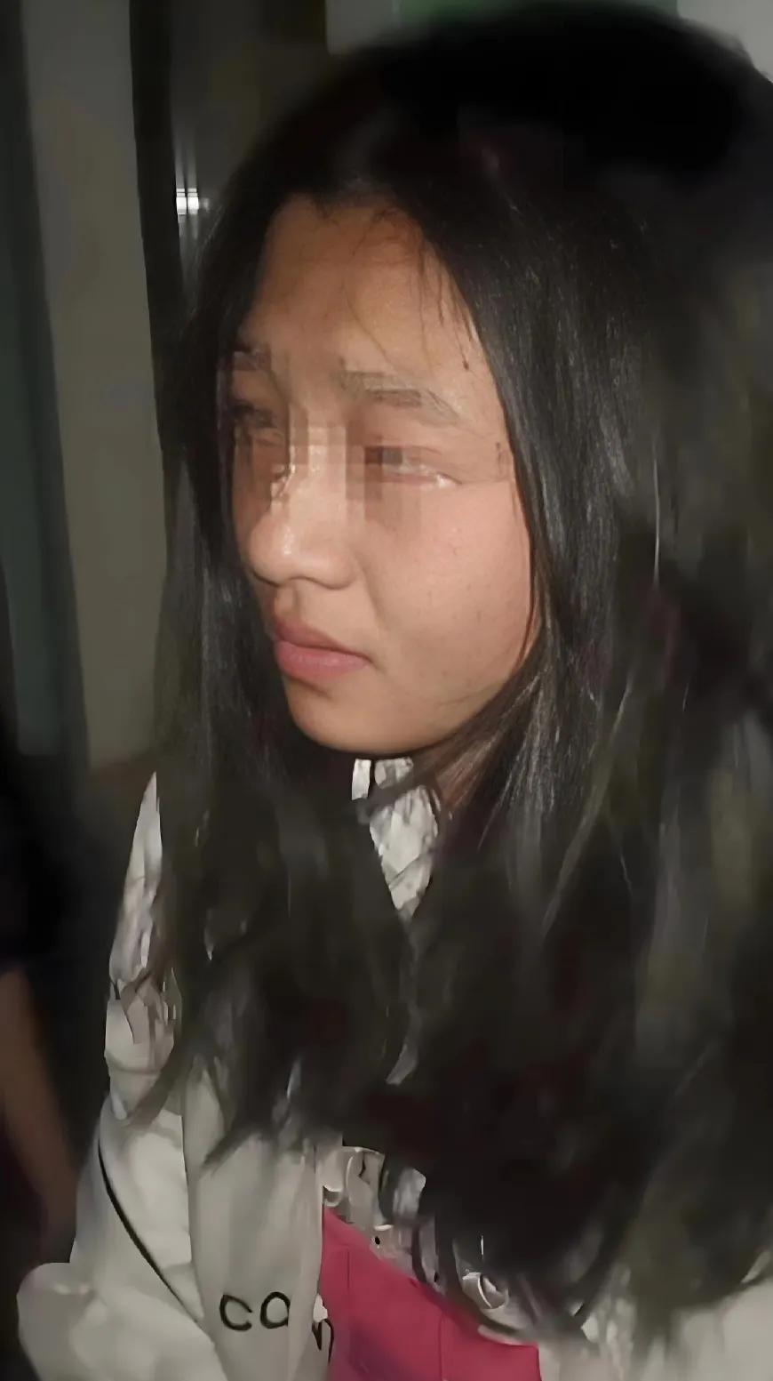 禽兽！上海，继女的耳朵听不见、说话也困难，她的继父不想着照顾她，却趁机侵害了她
