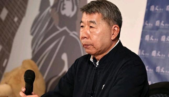 张亚中真是高风亮节！张亚中表示，愿意捐助480万承担郑主席访陆全部经费。4月