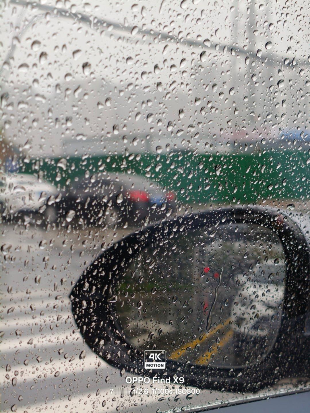 刚晴两天，真服了！感觉郑州下两个月雨了[笑着哭][笑着哭][笑着哭]​​​