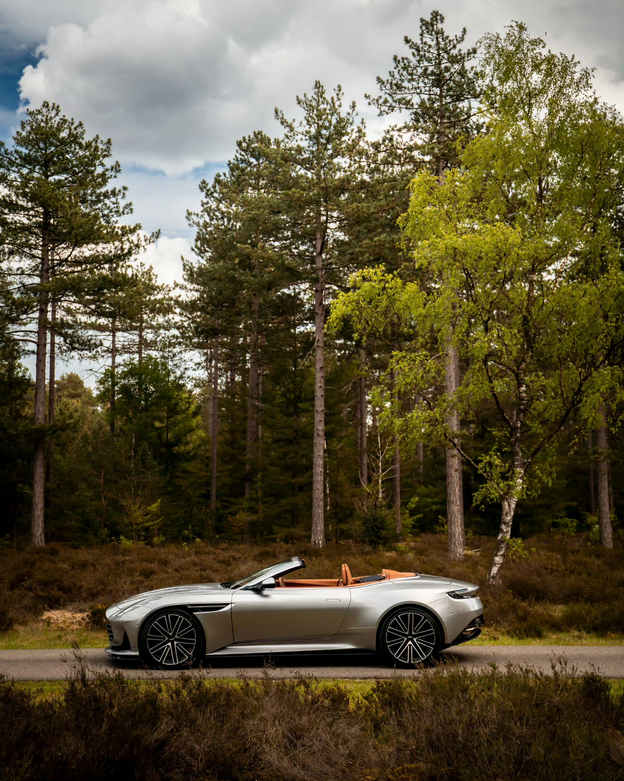 AstonMartinDB12Volante｜阿斯顿马丁