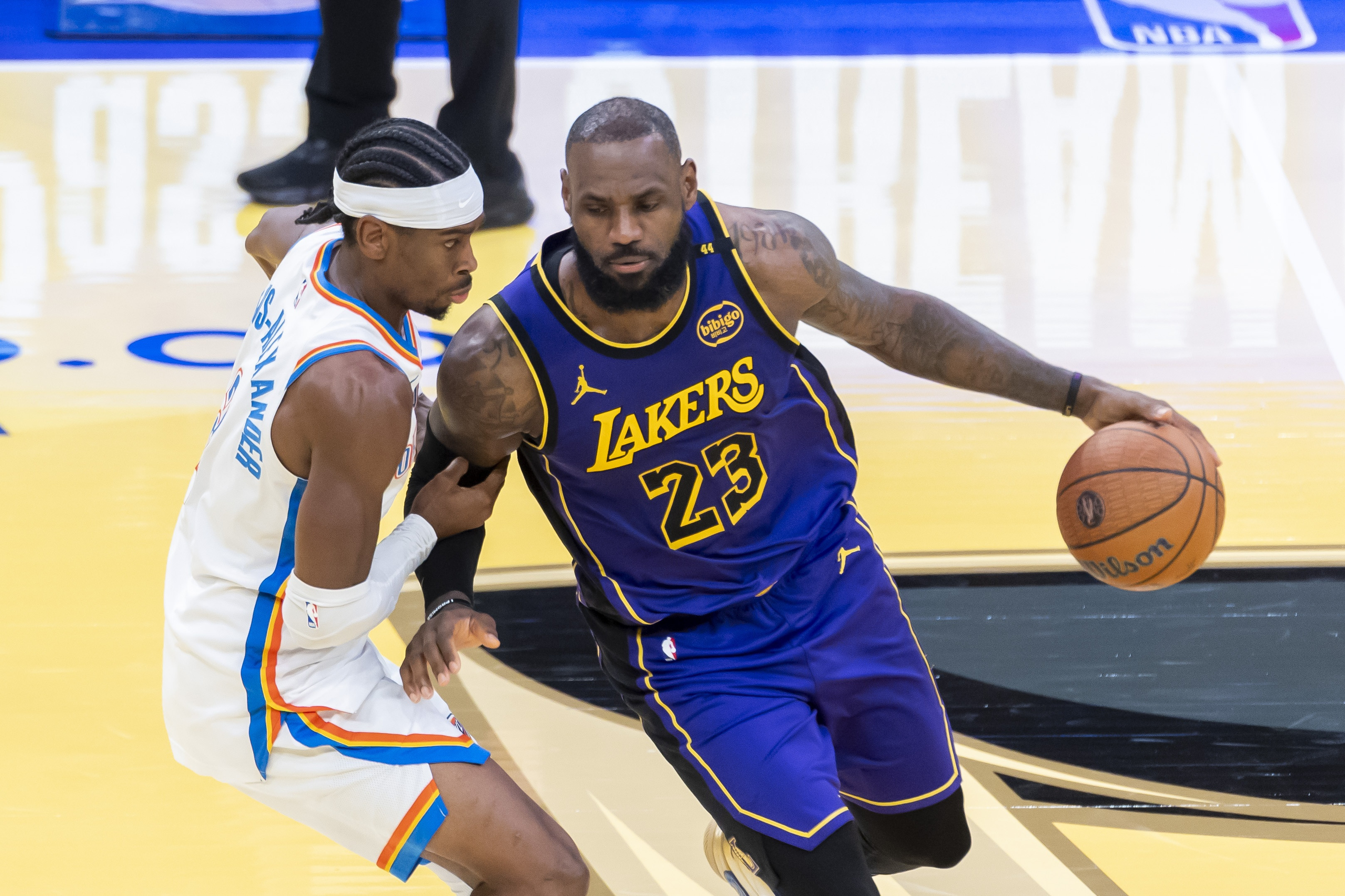 著名的NBA评论员Skip在一档节目当中谈到了当年的雷霆三少，哈登、杜兰特和威斯