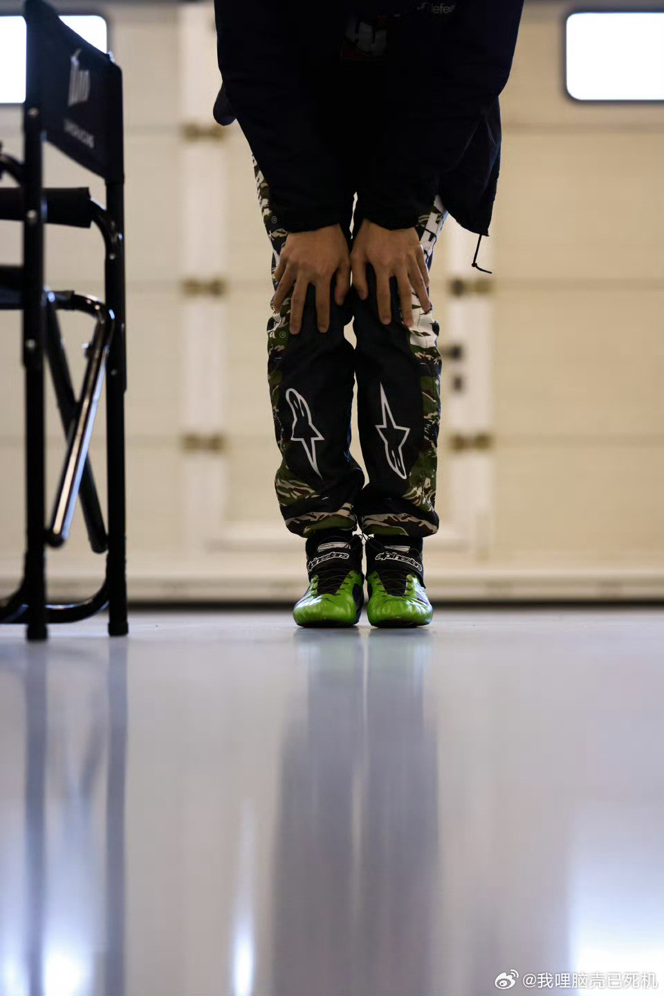 王一博调整细节王一博一练一得王一博调整细节，一练一得，期待住和我们85号赛车手