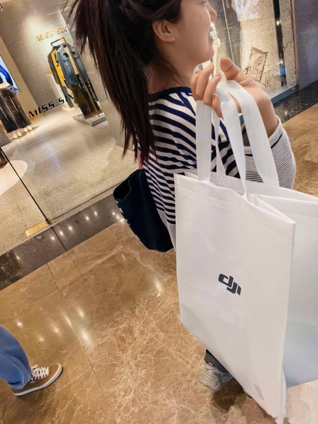有大疆了耶​