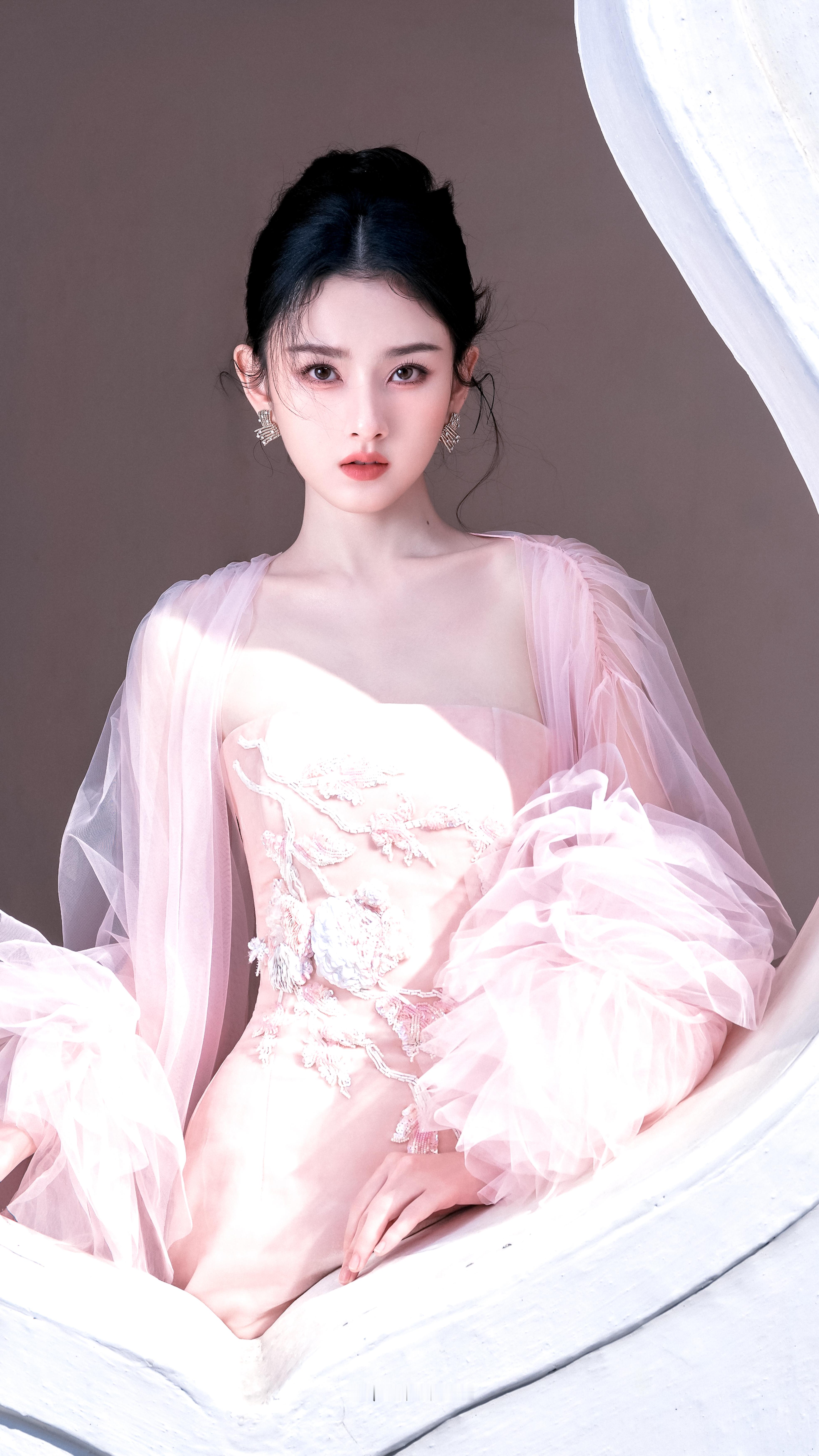 宋祖儿/🌸宋祖儿粉色刺绣长裙*宋祖儿尖叫之夜生图