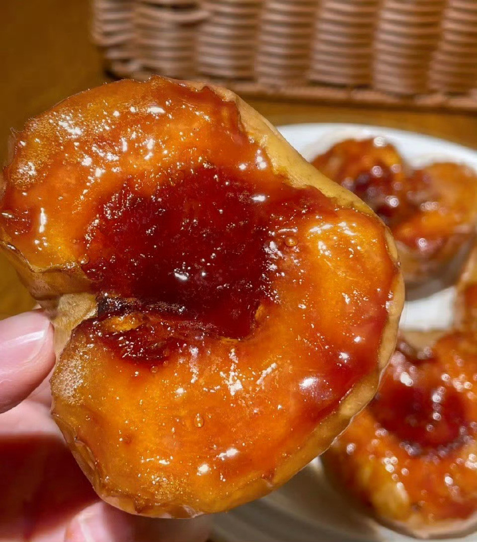 女生请立即停止x这些看似舒服但伤害大脑的行为1.午餐图省事顿顿吃面条、速食饺子或