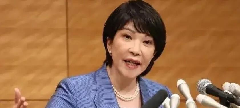 前两天网上吵着要"反制日本"，说中国队不参加名古屋亚运会了，搞得热血沸腾。结